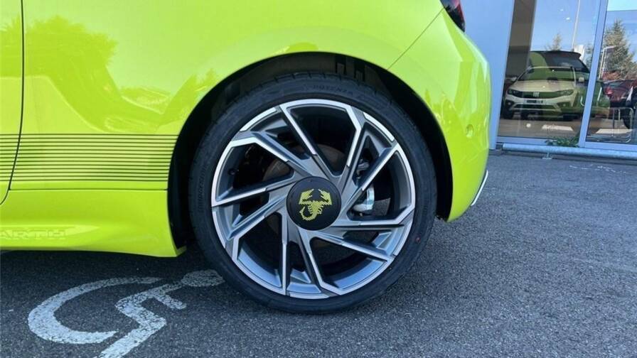 Mandataire Automobile neuf, recherche de Abarth Abarth-500-ii-e-155-ch-turismo - E-Motors