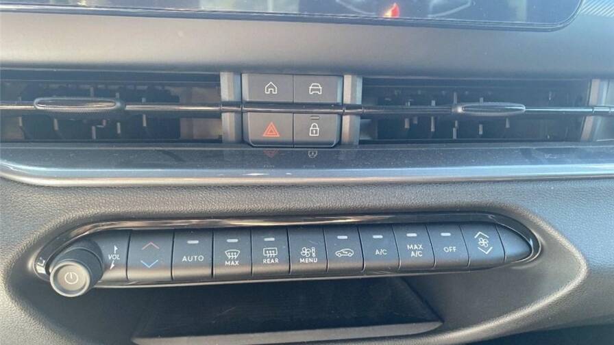 Mandataire Automobile occasion, recherche de Abarth Abarth-600e-600-e-280-ch-scorpionissima - E-Motors