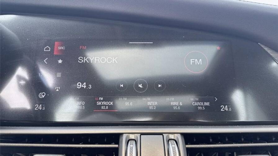 Mandataire Automobile occasion, recherche de Alfa romeo Giulia-2-2-190-ch-at8-ti - E-Motors