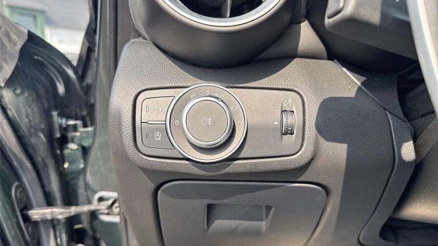 Mandataire Automobile occasion, recherche de Alfa romeo Giulia-2-2-190-ch-at8-ti - E-Motors