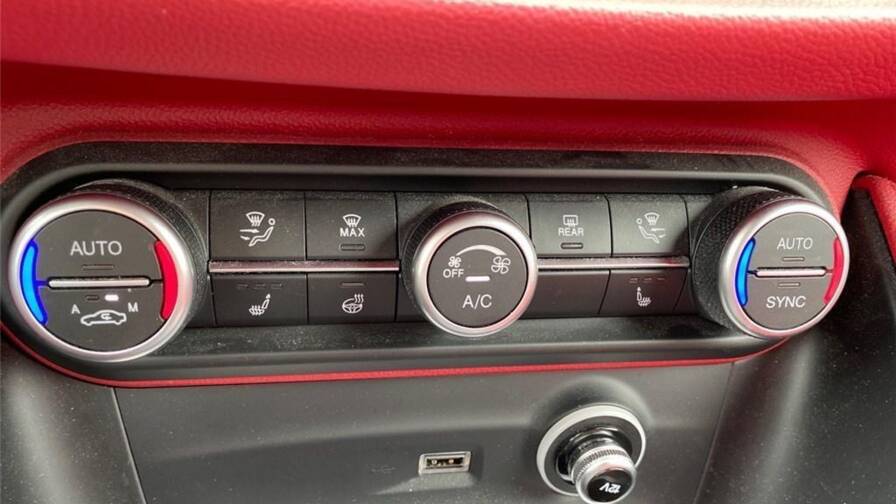 Mandataire Automobile occasion, recherche de Alfa romeo Stelvio-2-2-190-ch-q4-at8-sprint - E-Motors