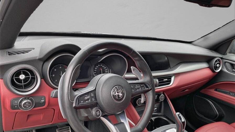 Mandataire Automobile occasion, recherche de Alfa romeo Stelvio-2-2-190-ch-q4-at8-sprint - E-Motors