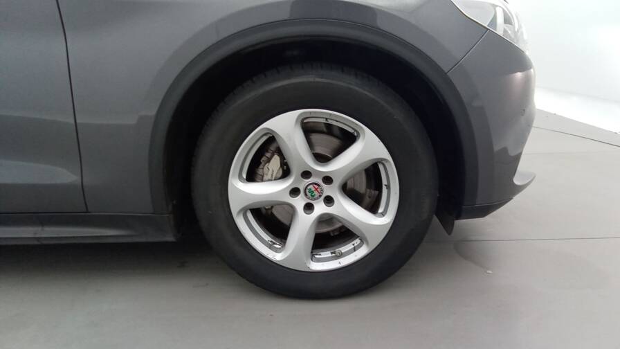 Mandataire Automobile occasion, recherche de Alfa romeo Stelvio-d150-at8-super-cuir-gps - E-Motors