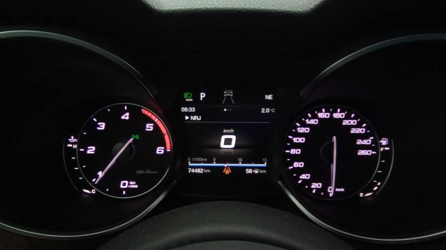 Mandataire Automobile occasion, recherche de Alfa romeo Stelvio-d150-at8-super-cuir-gps - E-Motors