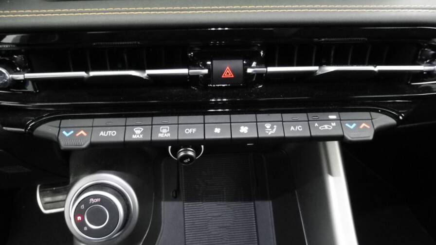 Mandataire Automobile occasion, recherche de Alfa romeo Tonale-1-5-hybrid-130ch-sprint - E-Motors