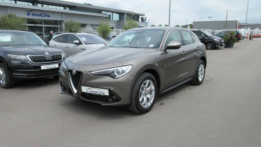 Avis-mandataire-auto-Emotors-Alfa romeo-Stelvio-Super-150-at8.
