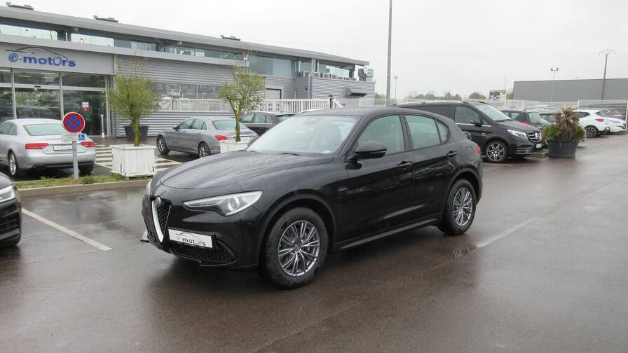 Avis-mandataire-auto-Emotors-Alfa romeo-Stelvio-Super-diesel-190-at8-plus-jantes-18.