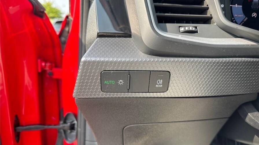 Mandataire Automobile occasion, recherche de Audi A1-ii-25-tfsi-95-ch-bvm5-design - E-Motors