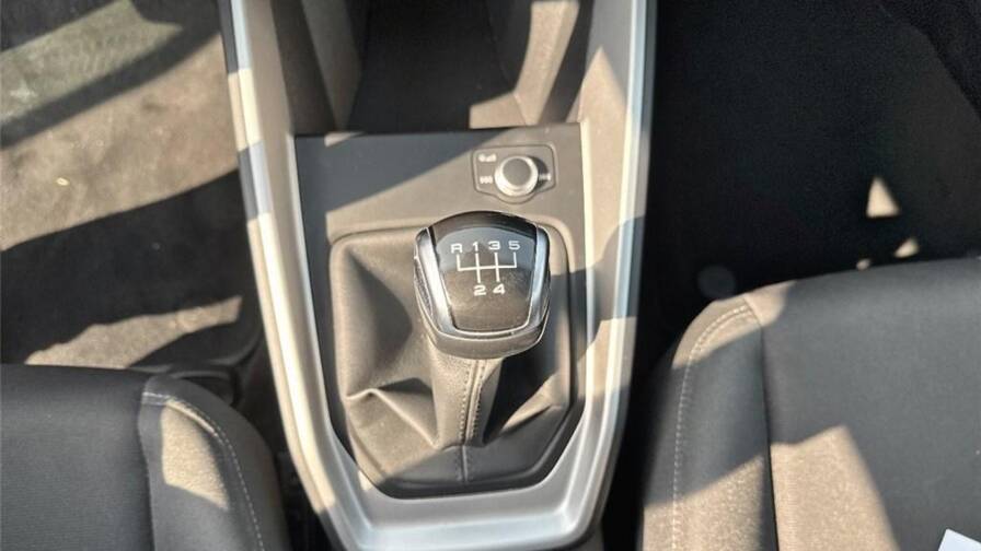 Mandataire Automobile occasion, recherche de Audi A1-ii-25-tfsi-95-ch-bvm5-design - E-Motors