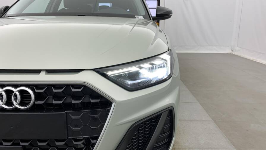 Mandataire Automobile neuf, recherche de Audi A1-sportback-30-tfsi-116-ch-s-tronic-7-design - E-Motors