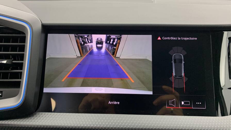 Mandataire Automobile neuf, recherche de Audi A1-sportback-30-tfsi-116-ch-s-tronic-7-design - E-Motors