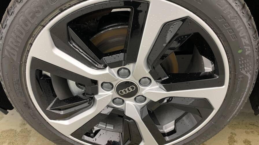 Mandataire Automobile neuf, recherche de Audi A1-sportback-30-tfsi-116-ch-s-tronic-7-design - E-Motors