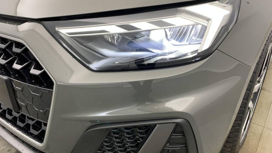 Mandataire Automobile neuf, recherche de Audi A1-sportback-30-tfsi-116-ch-s-tronic-7-design - E-Motors