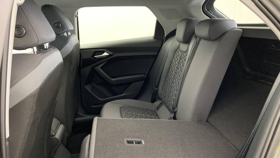 Mandataire Automobile neuf, recherche de Audi A1-sportback-30-tfsi-116-ch-s-tronic-7-design - E-Motors