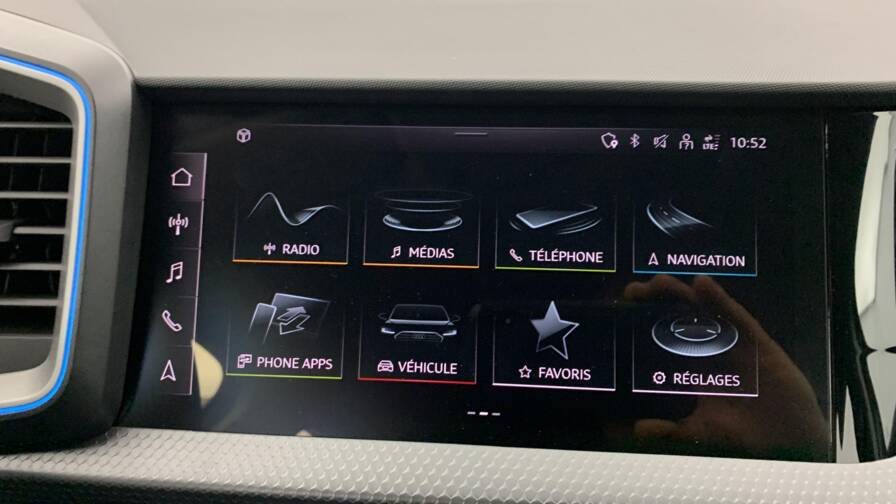 Mandataire Automobile neuf, recherche de Audi A1-sportback-30-tfsi-116-ch-s-tronic-7-design - E-Motors