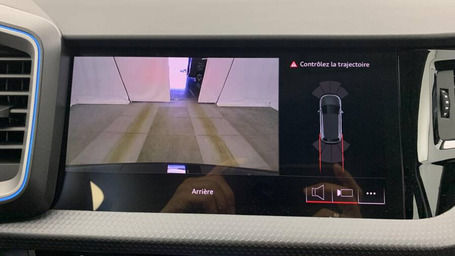 Mandataire Automobile neuf, recherche de Audi A1-sportback-30-tfsi-116-ch-s-tronic-7-design - E-Motors