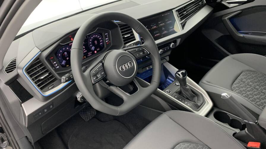 Mandataire Automobile neuf, recherche de Audi A1-sportback-30-tfsi-116-ch-s-tronic-7-design - E-Motors