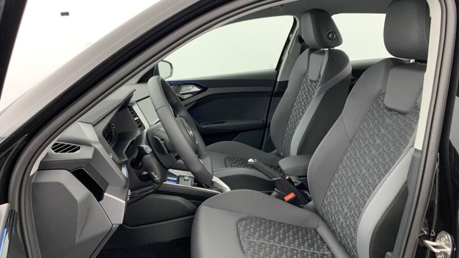 Mandataire Automobile neuf, recherche de Audi A1-sportback-30-tfsi-116-ch-s-tronic-7-design - E-Motors