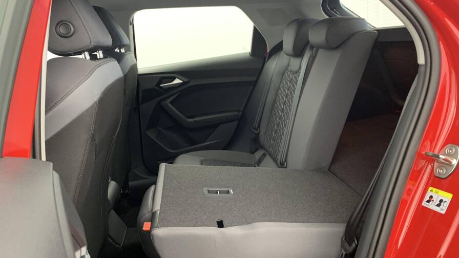 Mandataire Automobile neuf, recherche de Audi A1-sportback-30-tfsi-116-ch-s-tronic-7-design - E-Motors