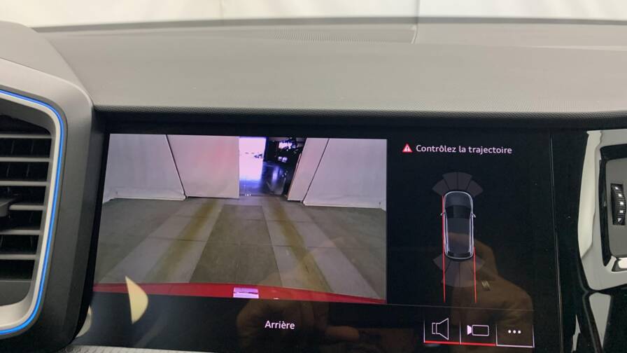 Mandataire Automobile neuf, recherche de Audi A1-sportback-30-tfsi-116-ch-s-tronic-7-design - E-Motors