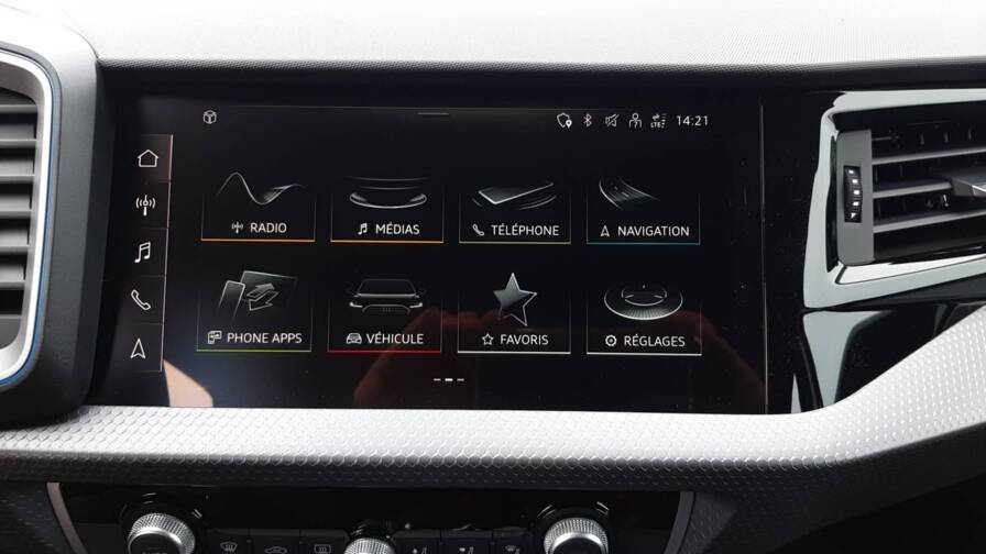 Mandataire Automobile neuf, recherche de Audi A1-sportback-30-tfsi-116-ch-s-tronic-7-design - E-Motors