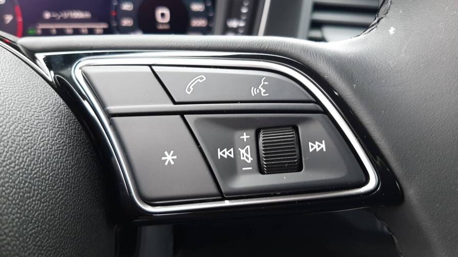 Mandataire Automobile neuf, recherche de Audi A1-sportback-30-tfsi-116-ch-s-tronic-7-design - E-Motors