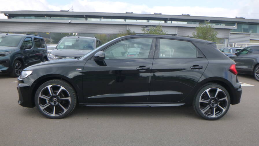 Mandataire Automobile neuf, recherche de Audi A1-sportback-25-tfsi-95-s-tronic-7-s-line-plus-acc-plus-cam-ra - E-Motors