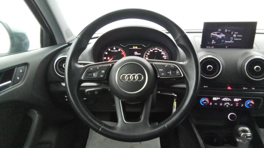 Mandataire Automobile occasion, recherche de Audi A3-berline-30-tfsi-116-s-tronic-7-plus-gps-plus-pdc-ar - E-Motors