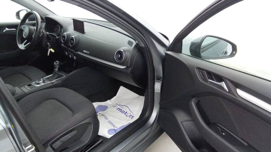 Mandataire Automobile occasion, recherche de Audi A3-berline-30-tfsi-116-s-tronic-7-plus-gps-plus-pdc-ar - E-Motors