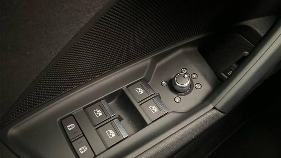 Mandataire Automobile occasion, recherche de Audi A3-s3-rs3-iv-40-tfsie-204-s-tronic-6-business-executive - E-Motors