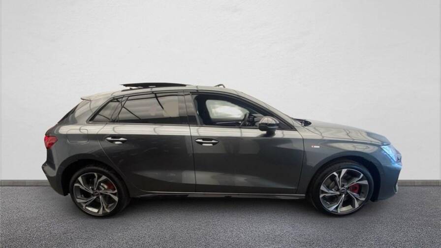 Mandataire Automobile neuf, recherche de Audi A3-s3-rs3-iv-45-tfsi-e-hybride-rechargeable-272-s-tronic-6-s-line - E-Motors