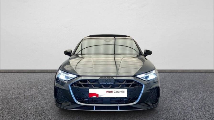 Mandataire Automobile neuf, recherche de Audi A3-s3-rs3-iv-45-tfsi-e-hybride-rechargeable-272-s-tronic-6-s-line - E-Motors