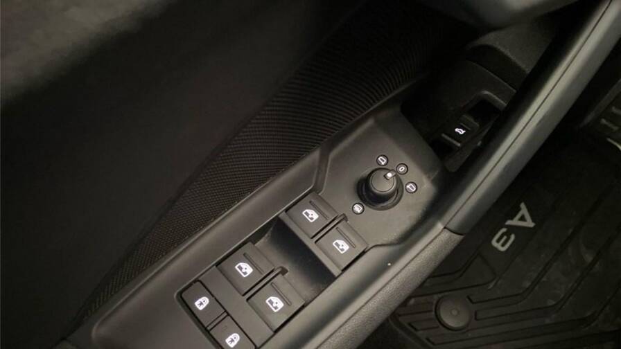 Mandataire Automobile occasion, recherche de Audi A3-s3-rs3-iv-45-tfsie-245-s-tronic-6-competition - E-Motors