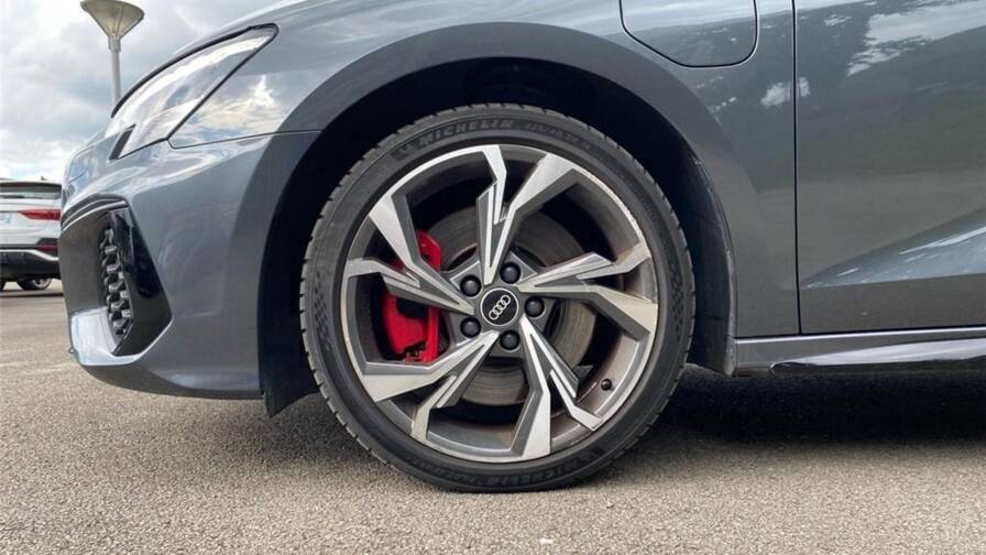 Mandataire Automobile occasion, recherche de Audi A3-s3-rs3-iv-45-tfsie-245-s-tronic-6-competition - E-Motors