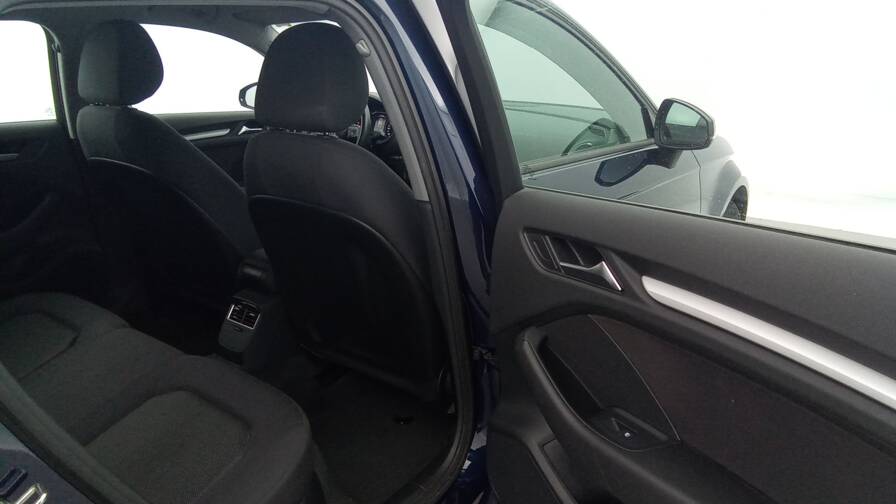 Mandataire Automobile occasion, recherche de Audi A3-sportback-30-tfsi-116-s-tronic-7-gps-pdc-ar - E-Motors