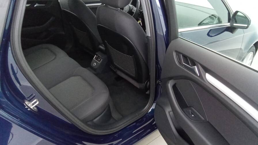 Mandataire Automobile occasion, recherche de Audi A3-sportback-35-tdi-150-s-tronic-7-design-plus-gps-plus-cam-ra - E-Motors