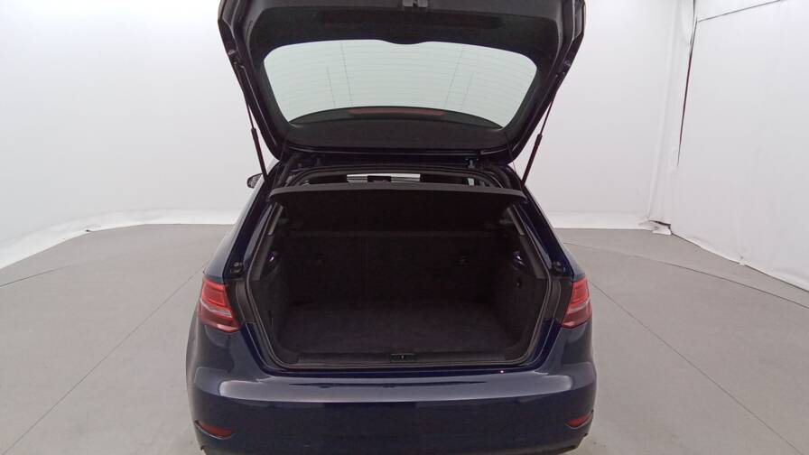 Mandataire Automobile occasion, recherche de Audi A3-sportback-35-tdi-150-s-tronic-7-design-plus-gps-plus-cam-ra - E-Motors