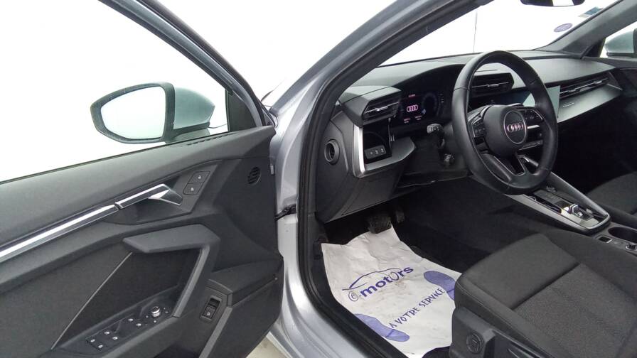 Mandataire Automobile occasion, recherche de Audi A3-sportback-40-tfsie-204-s-tronic-6-design-gps - E-Motors