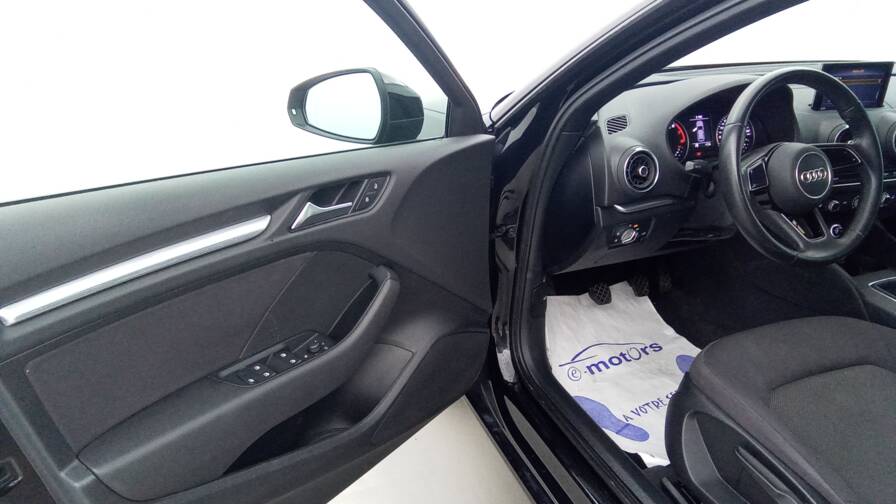 Mandataire Automobile occasion, recherche de Audi A3-sportback-tfsi-115-pdc-ar-sieges-chauffants - E-Motors