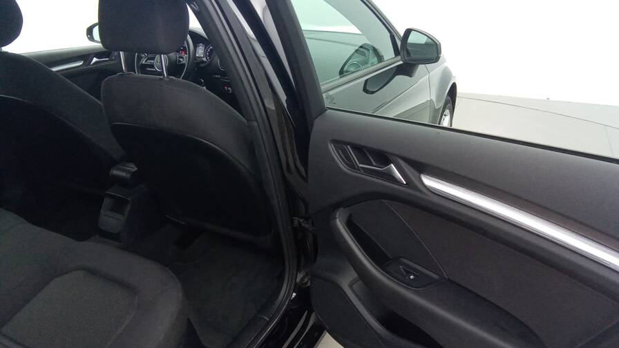 Mandataire Automobile occasion, recherche de Audi A3-sportback-tfsi-115-pdc-ar-sieges-chauffants - E-Motors