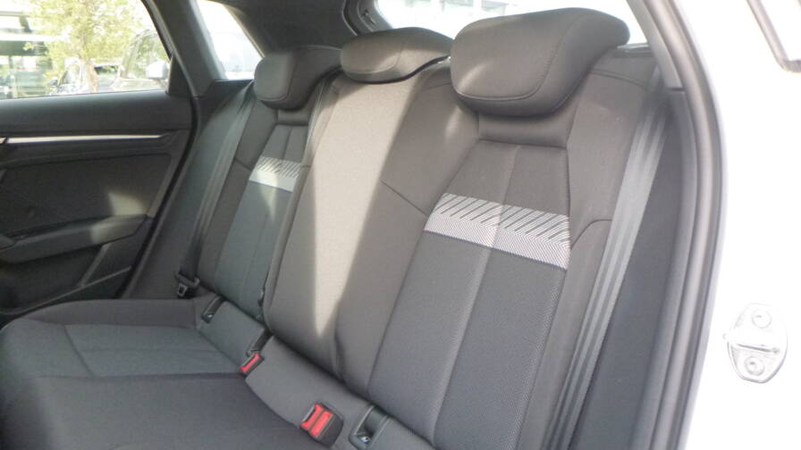 Mandataire Automobile occasion, recherche de Audi A3-sportback-35-tfsi-mild-hybrid-150-s-tronic-7-design - E-Motors