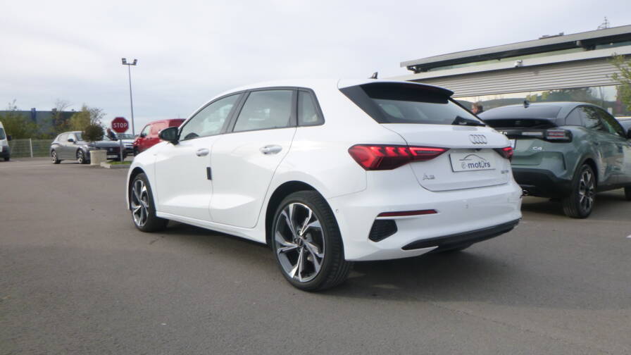 Mandataire Automobile occasion, recherche de Audi A3-sportback-35-tfsi-mild-hybrid-150-s-tronic-7-design - E-Motors