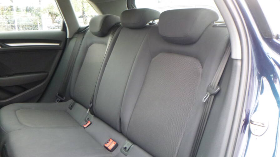 Mandataire Automobile occasion, recherche de Audi A3-sportback-40-tfsie-204-s-tronic-design - E-Motors