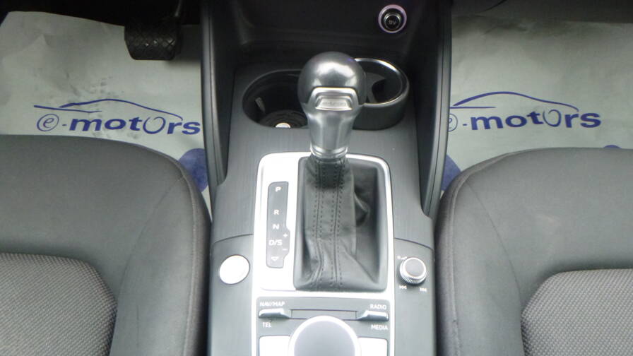 Mandataire Automobile occasion, recherche de Audi A3-sportback-40-tfsie-204-s-tronic-design - E-Motors