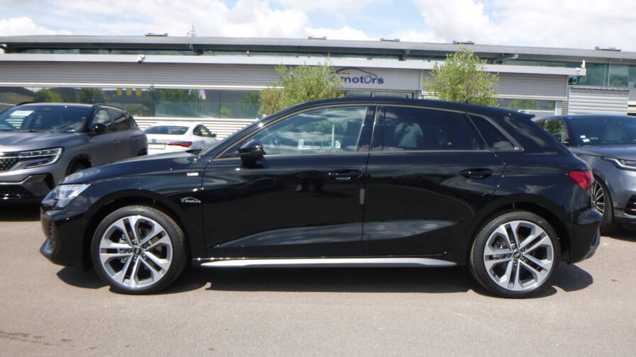 Mandataire Automobile neuf, recherche de Audi A3-sportback-tfsi-150-s-tronic-s-line - E-Motors