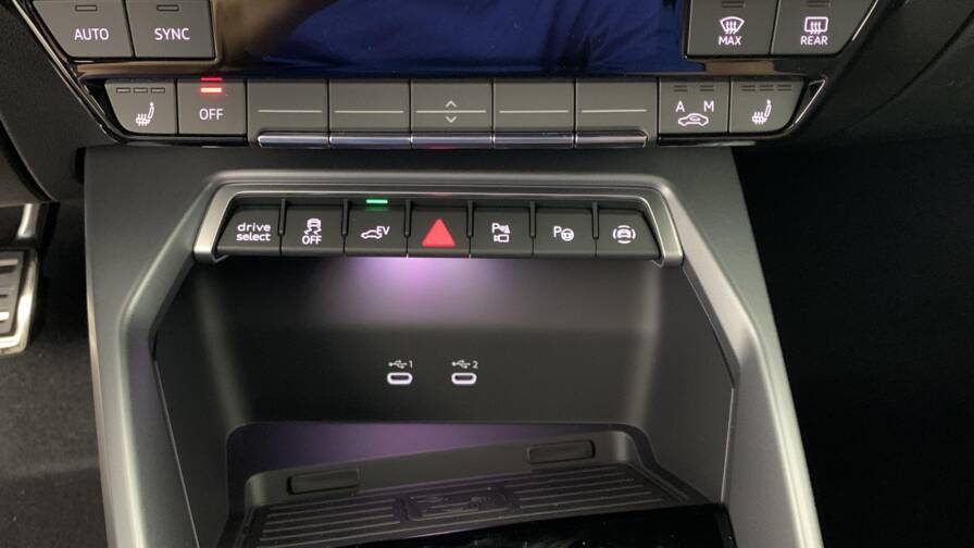 Mandataire Automobile neuf, recherche de Audi A3-sportback-nouvelle-45-tfsi-e-hybride-rechargeable-272-s-tronic-6-s-line - E-Motors