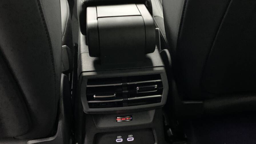 Mandataire Automobile neuf, recherche de Audi A3-sportback-nouvelle-45-tfsi-e-hybride-rechargeable-272-s-tronic-6-s-line - E-Motors