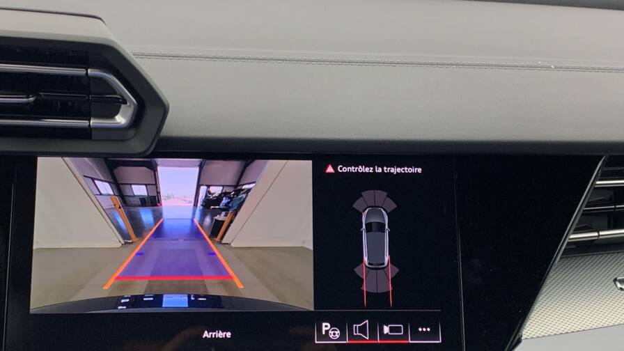 Mandataire Automobile neuf, recherche de Audi A3-sportback-nouvelle-45-tfsi-e-hybride-rechargeable-272-s-tronic-6-s-line - E-Motors