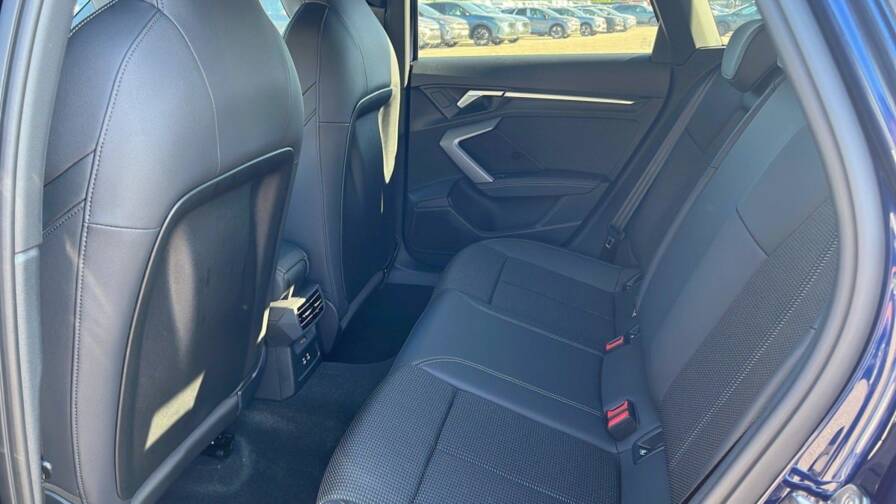 Mandataire Automobile neuf, recherche de Audi A3-sportback-nouvelle-45-tfsi-e-hybride-rechargeable-272-s-tronic-6-s-line - E-Motors