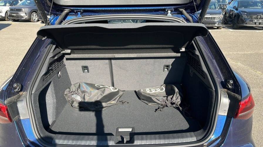 Mandataire Automobile neuf, recherche de Audi A3-sportback-nouvelle-45-tfsi-e-hybride-rechargeable-272-s-tronic-6-s-line - E-Motors